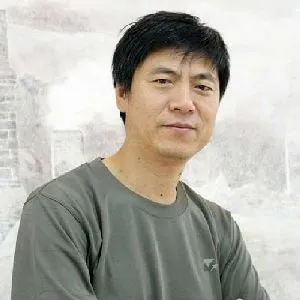 李克伟