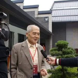 周士琦