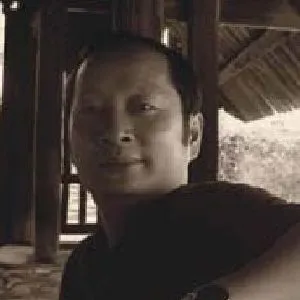 包仕武