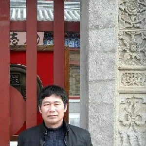 李强
