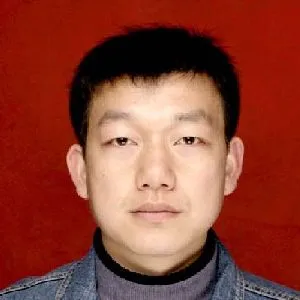 魏亮