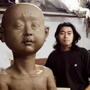 董明光