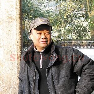 李春鸣
