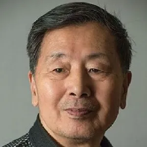 刘鸿志