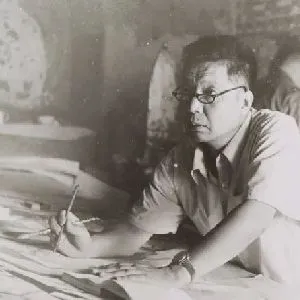 韦江凡