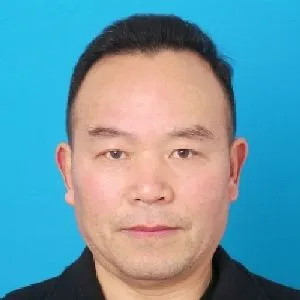 李明