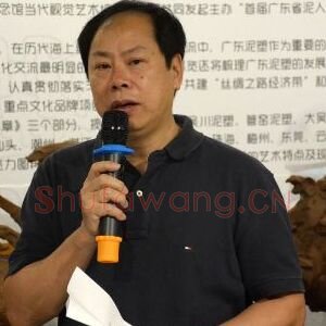 李劲堃