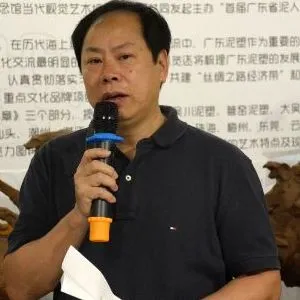 李劲堃