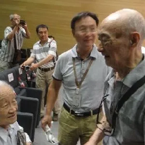 杨筠