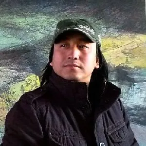 胡亮