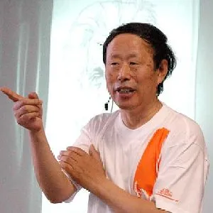 张新华