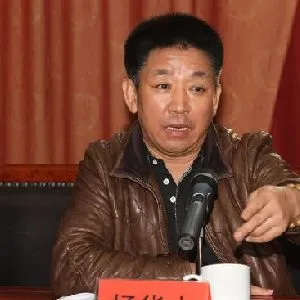 杨华山