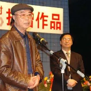 李明久
