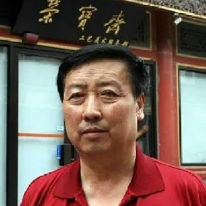 陈龙