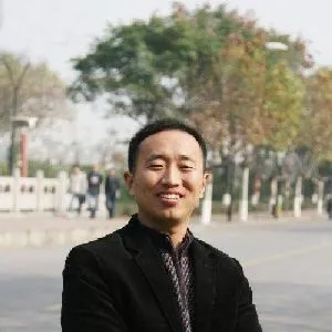任济东