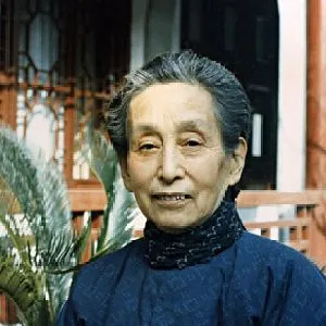 周巽先