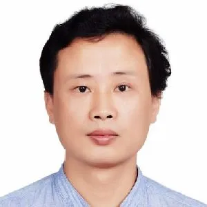 卢铁柱