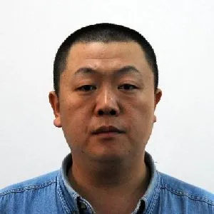 李东江