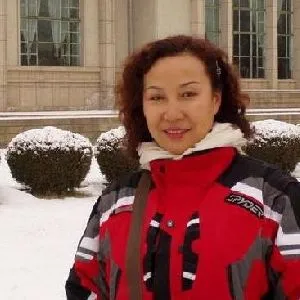 杨妮娜