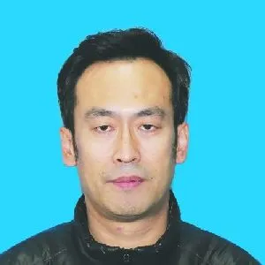 牛东凯