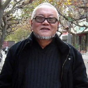 章秋华