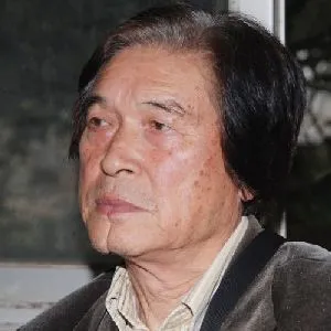 戈跃