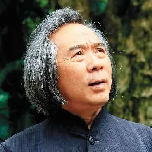 霍春阳