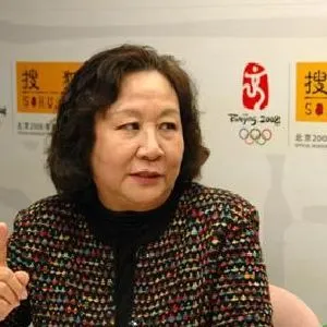 张绮曼