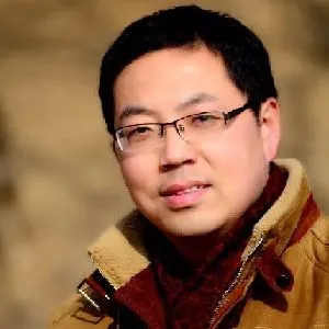 顾光明