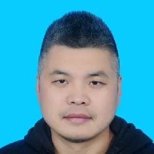 李超峰