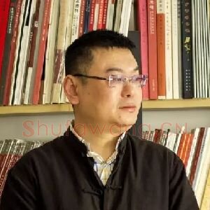 张蔚星