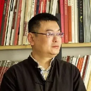 张蔚星