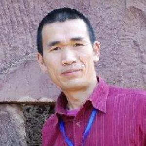 王子奇