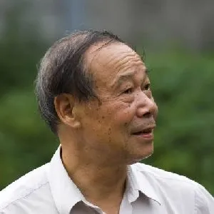 蒋振立