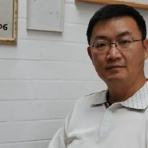 雒三桂