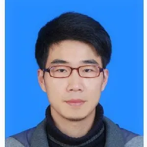 李春山