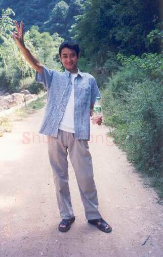 硬笔书法家(余刚)人物介绍及硬笔书法作品欣赏