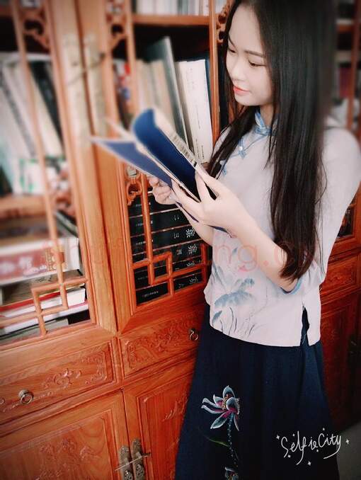 硬笔书法家(余冰倩)人物介绍及硬笔书法作品欣赏