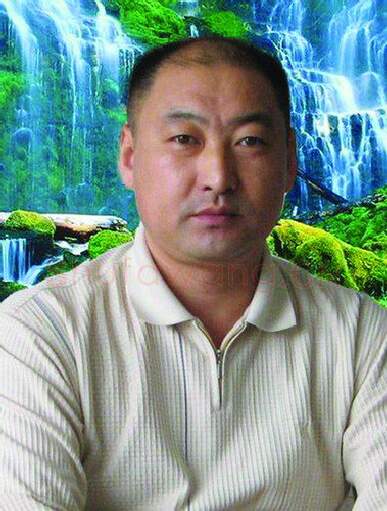 硬笔书法家(张义武)人物介绍及硬笔书法作品欣赏