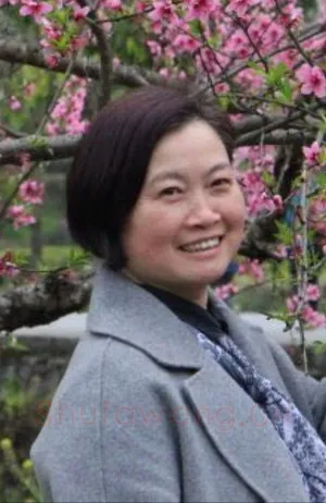 硬笔书法家(朱玲)人物介绍及硬笔书法作品欣赏