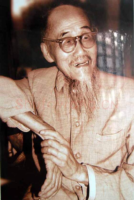 近现代书法家陆抑非画像简介,陆抑非书法作品图片