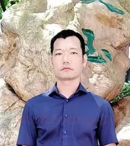 硬笔书法家(陈永巨)人物介绍及硬笔书法作品欣赏