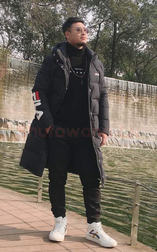 硬笔书法家(曹勤飞)人物介绍及硬笔书法作品欣赏