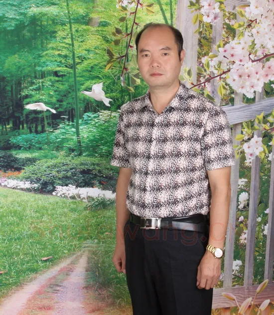 硬笔书法家(房国宝)人物介绍及硬笔书法作品欣赏