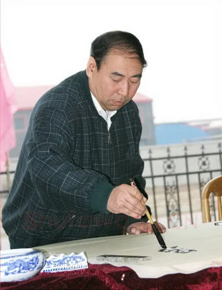 硬笔书法家(郭恩福)人物介绍及硬笔书法作品欣赏
