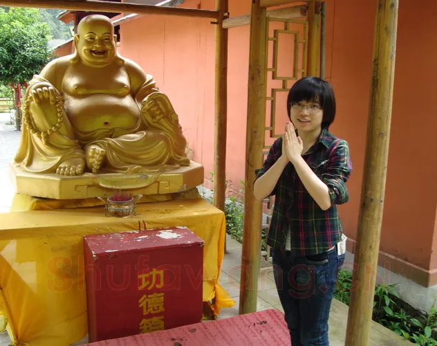 硬笔书法家(何丹莉)人物介绍及硬笔书法作品欣赏