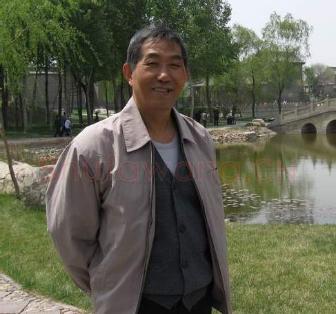 硬笔书法家(李正伦)人物介绍及硬笔书法作品欣赏