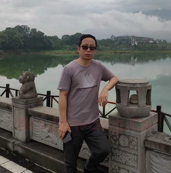 硬笔书法家(李永东)人物介绍及硬笔书法作品欣赏