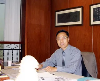 硬笔书法家(李书忠)人物介绍及硬笔书法作品欣赏