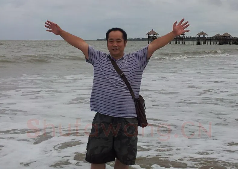 硬笔书法家(唐卫平)人物介绍及硬笔书法作品欣赏